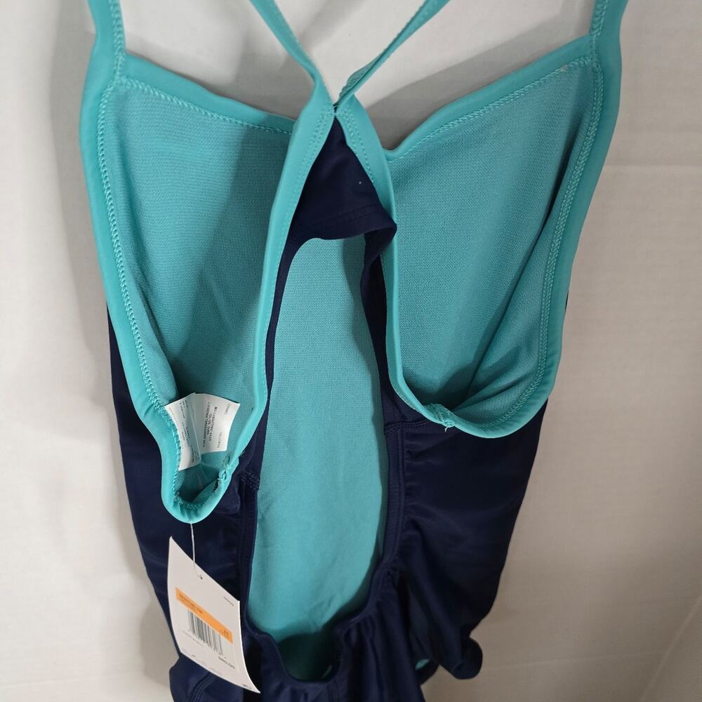 Nike One piece Competition Swimsuit training size 34 NWT MSRP $60 - Picture 4 of 8